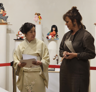 加藤大使とプラGAT館長