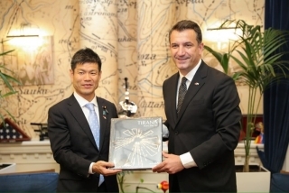 Mr. Katsumata with Mayor